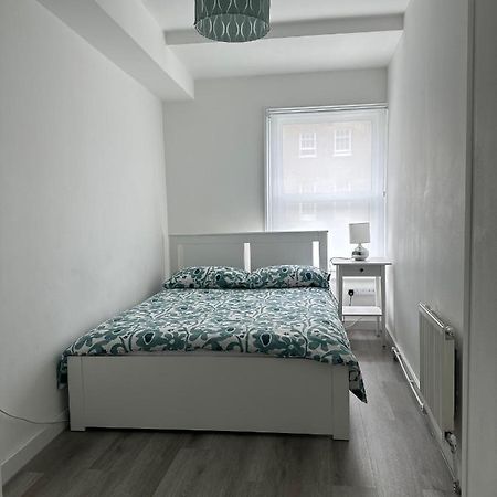 High Barnet Studio Flat ภายนอก รูปภาพ