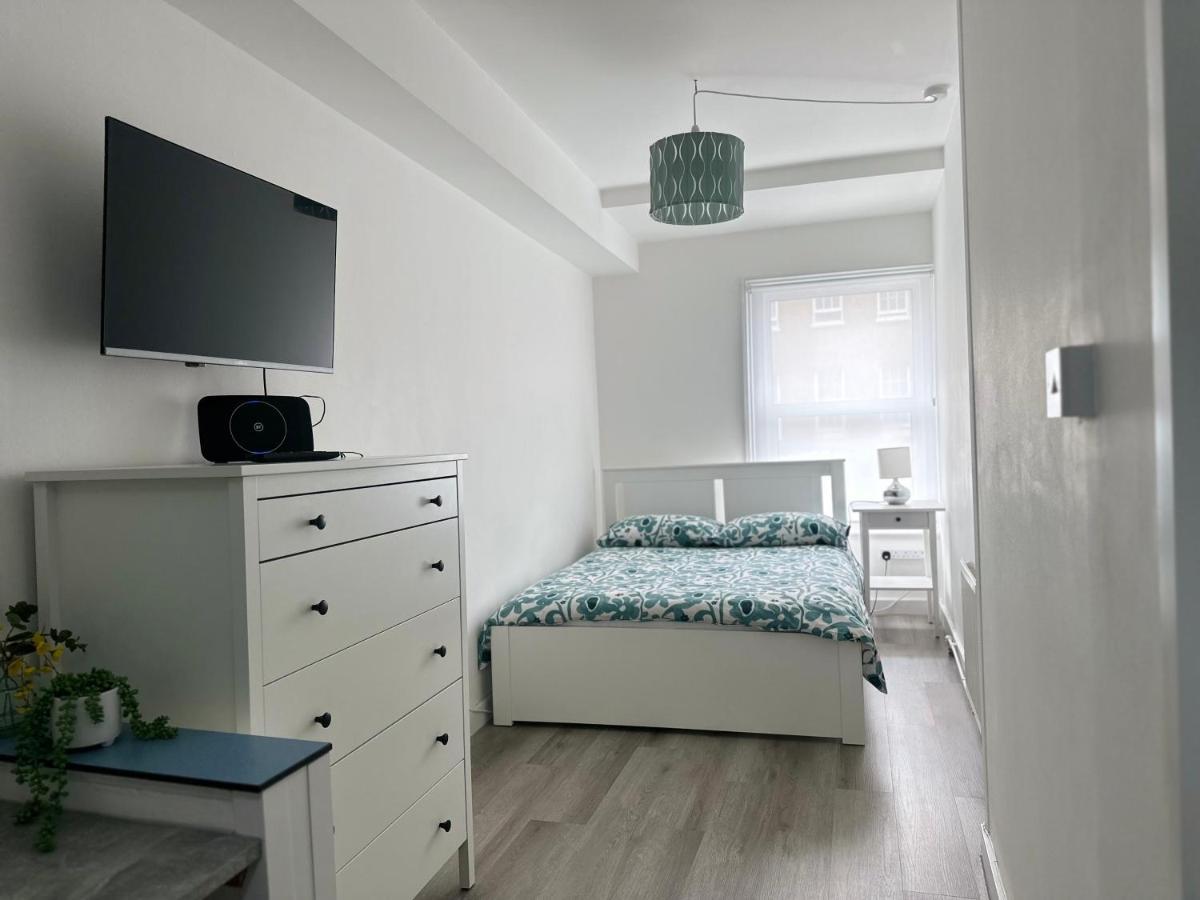 High Barnet Studio Flat ภายนอก รูปภาพ